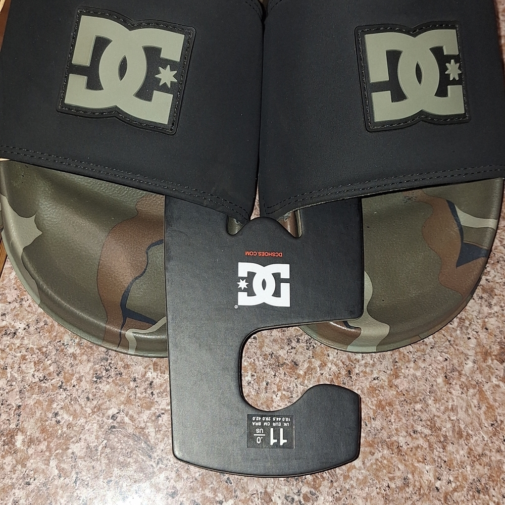 DC Black and Camouflage Slide Sandals
